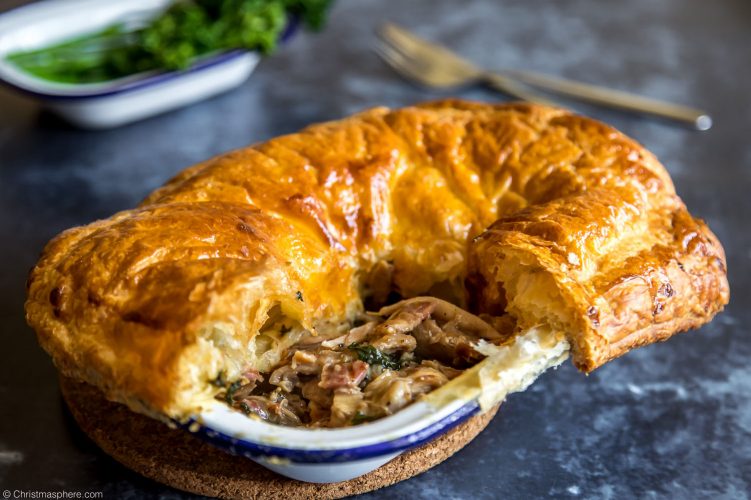 Delicious Leftover Turkey Pie