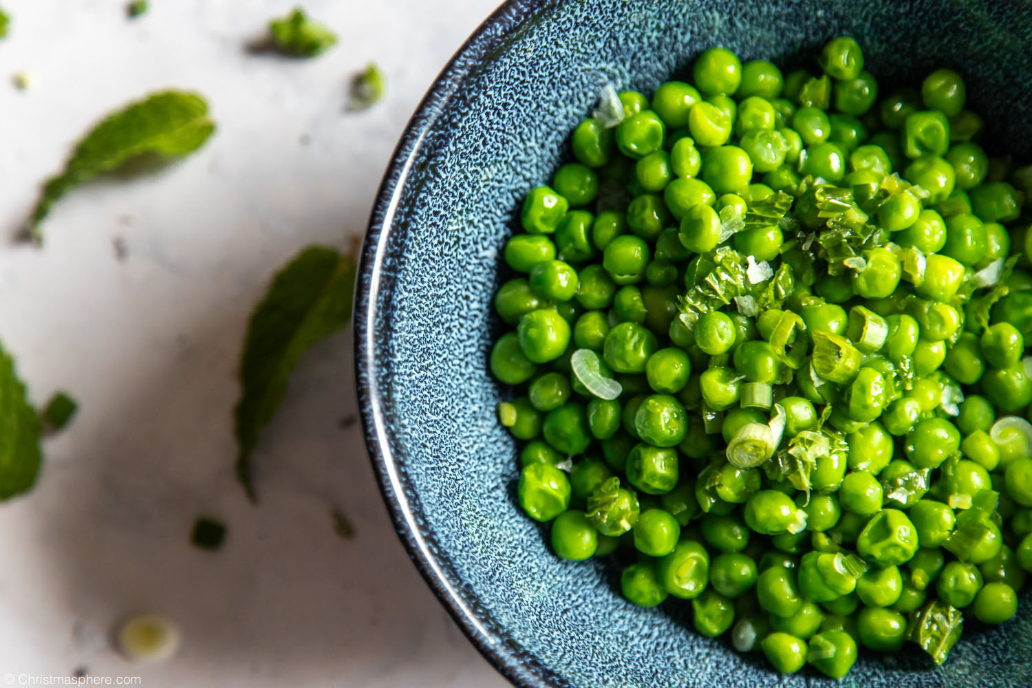 Peas with Mint and Spring Onion Easy to make Peas Recipe