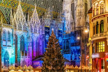 Vienna St Stephens Cathedral lights
