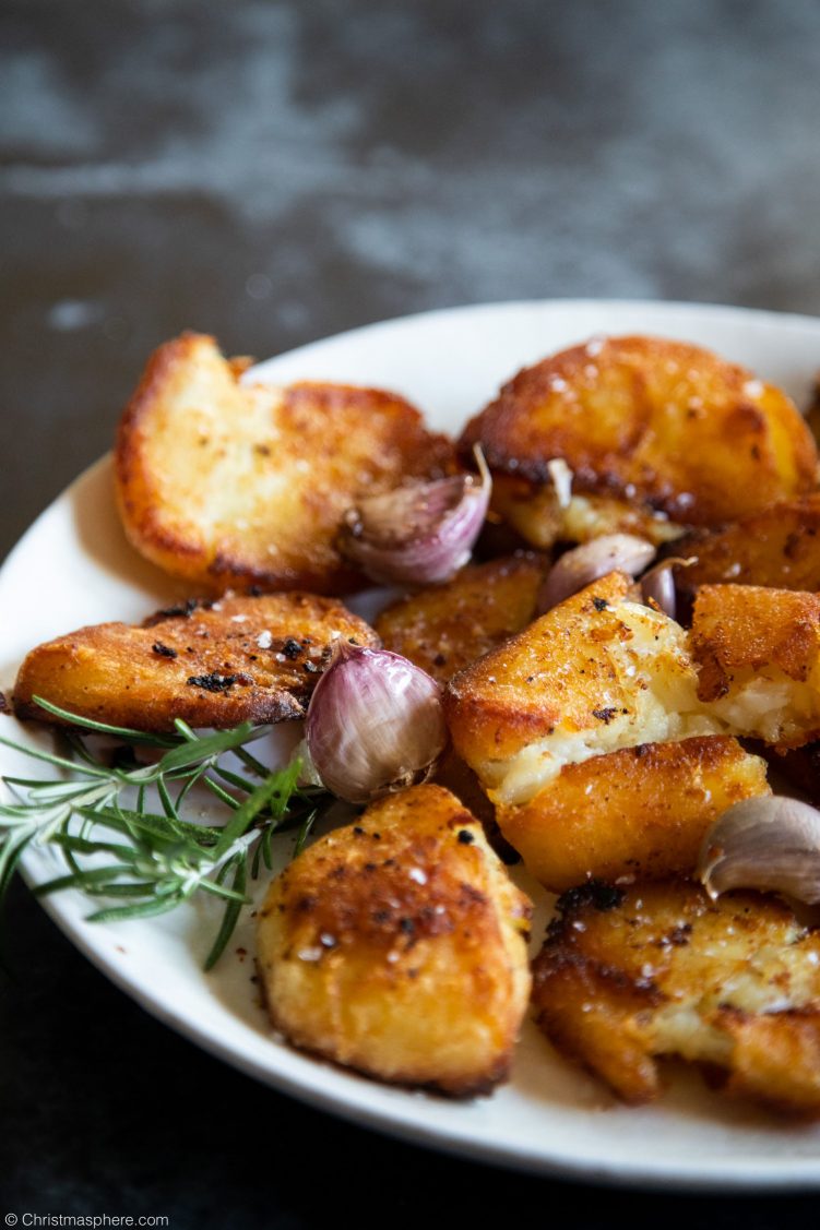 Garlic Smashed Roast Potatoes Super Crispy Potato Recipe