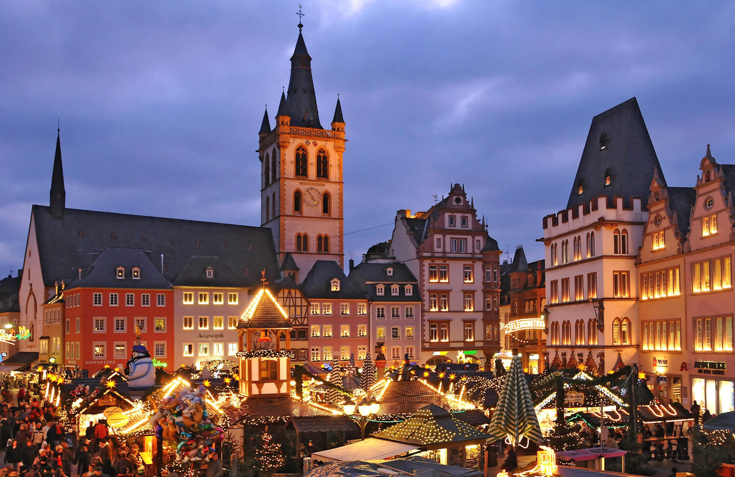 Trier Christmas market at night