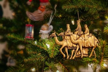 Christmas tree decoration of three wise men